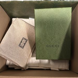 Authentic Gucci Beauty paper gift box